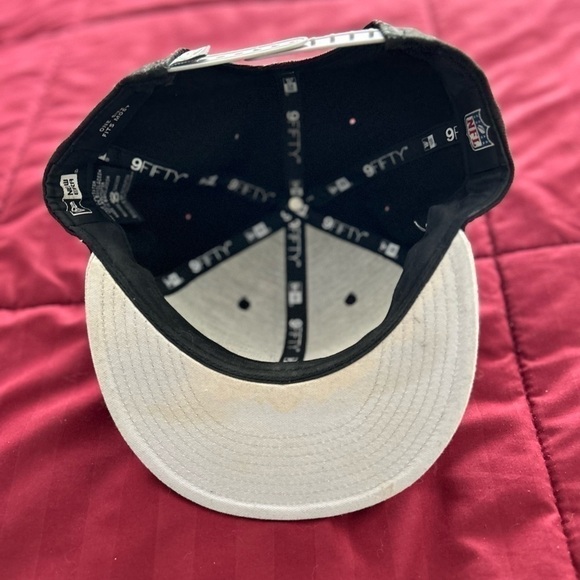 Oakland Raiders Hat - Picture 2 of 5